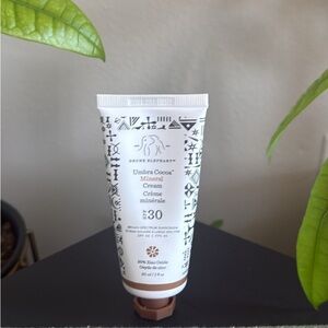 Drunka Elephant Umbra 100% Mineral Cream SPF 30/PA+++ Tinted Face Sunscreen